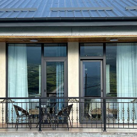 Highland Kazbegi Hotel Ngoại thất bức ảnh